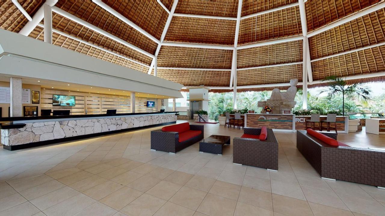 Grand Park Royal Cozumel Otel Dış mekan fotoğraf The lobby of the resort